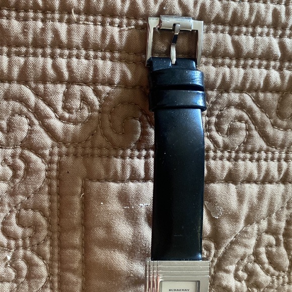 Burberry Leather Watch - Picture 5 of 6